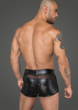Shorts made of powerwetlook and 3D net
